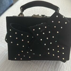 Black velvet box style pocketbook